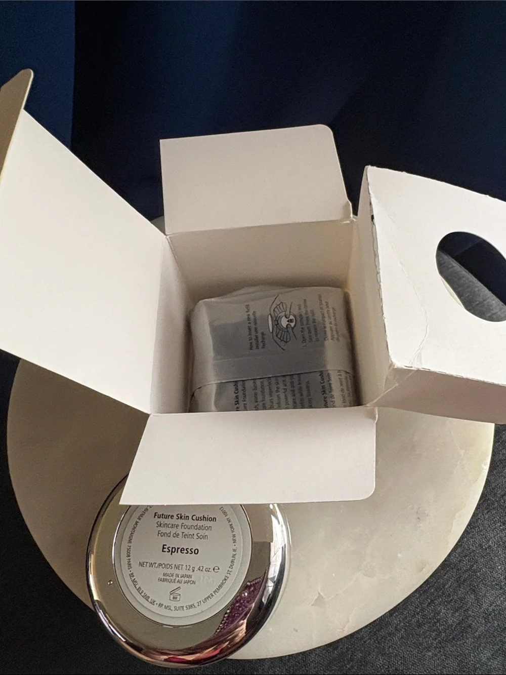 Chantecaille round compact
